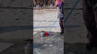 Northeast Bald Guy Dos Splits While Curling #IceSports #TrendingTopic