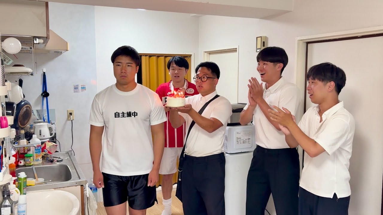 思春期すぎて誕生日ケーキのろうそくを消せない中学生時代