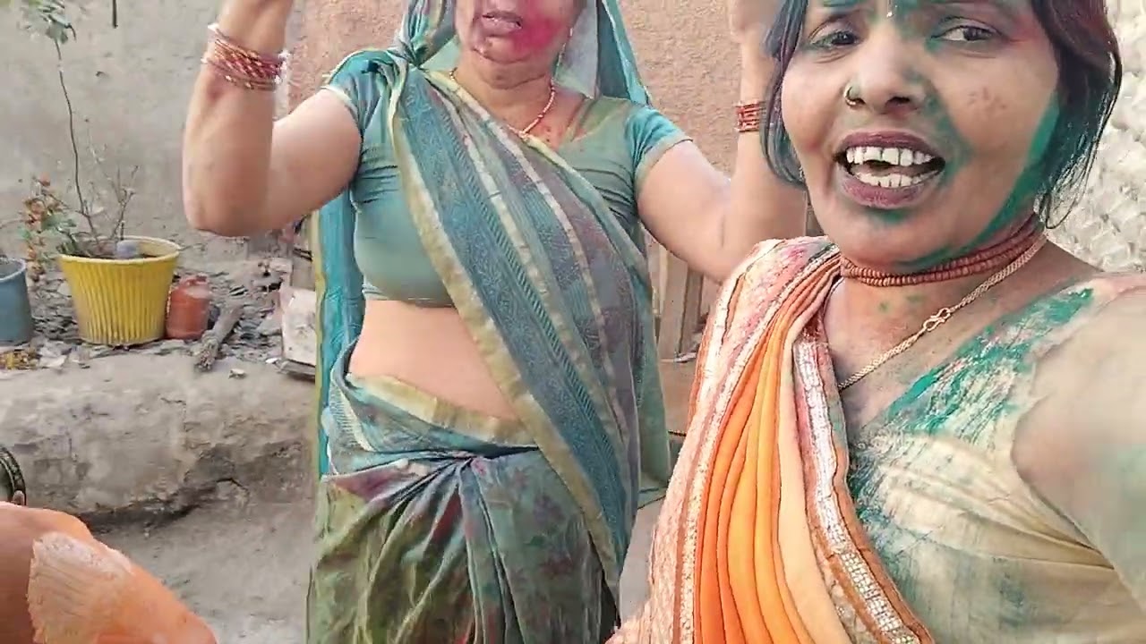 आज ब्रज में होली रे रसिया ❤️🙏