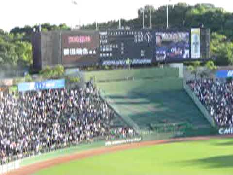 "元・裏方さんによる、国歌斉唱"・・・・・
