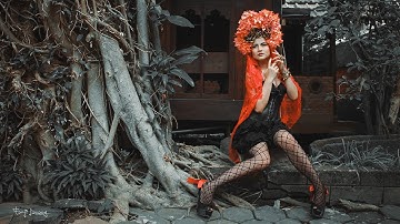 Moody Cinematic Dark Color Grading | Photoshop Tutorial