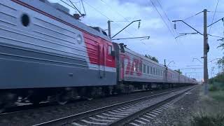 Электровоз ЭП1М-691 с поездом №174 Москва - Евпатория