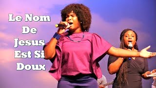 Video thumbnail of "Sharon _ Le Nom De Jesus Est Si Doux, Sere m Pi Pre Ou, Bezwen Jezi, Jezi Se Ou Ki Delivre m,"