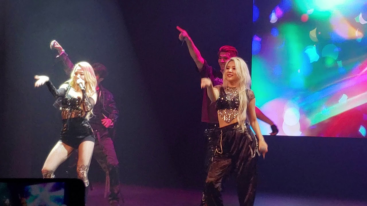 KARD (Fansign Seat) Dimelo - Wild KARD Tour 2019 in LA