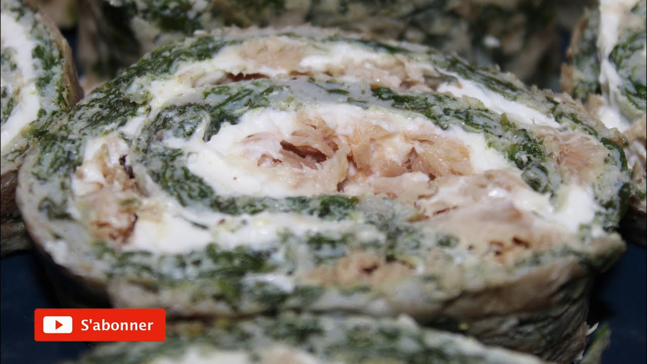 roulé d'épinards au thon et au fromage.
