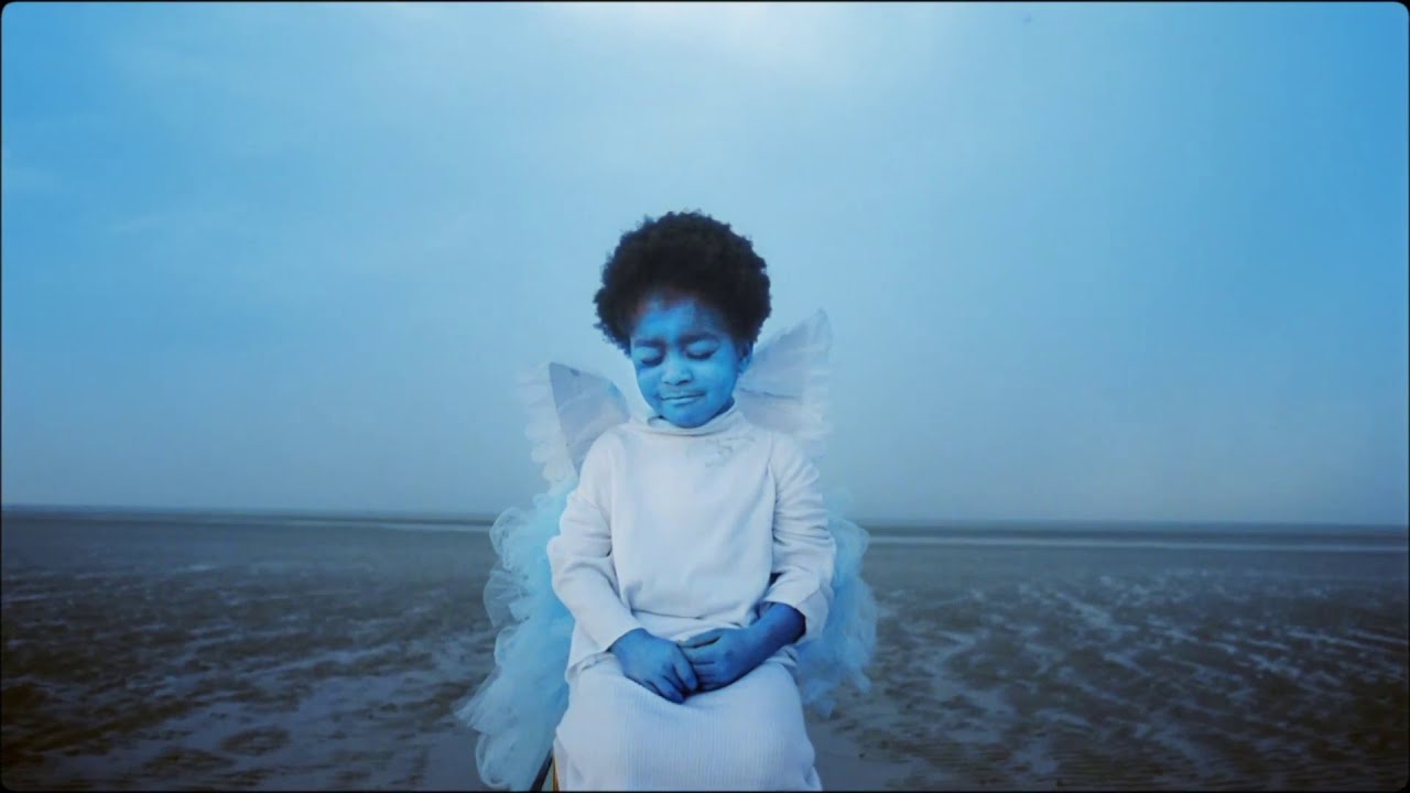 Sleduj Khruangbin - First Class na YouTube Sleduj Khruangbin - First Class na YouTube