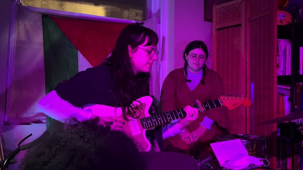 Claire Ozmun — “Ferris Wheel (Out in the Rain)” (Live)