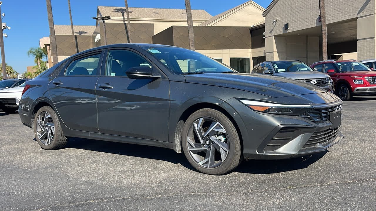 2025 Hyundai Elantra SEL Sport Riverside, Temecula, Loma Linda, Orange County, Corona CA
