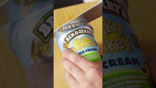 Cut your BEN&JERRY’s ice cream like this…