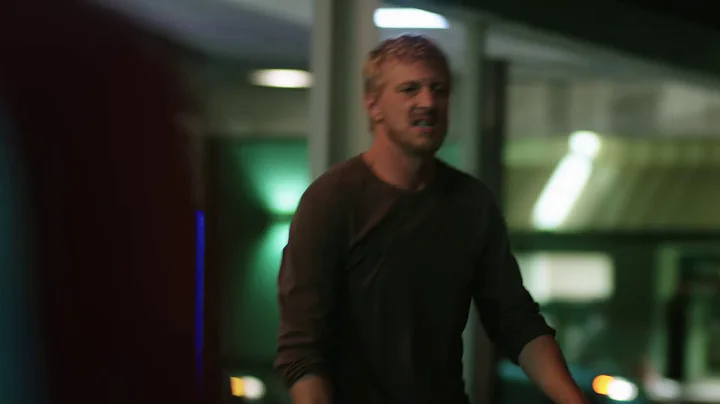 |Cobra Kai Season 1| Johnny Lawrence beats up bullies