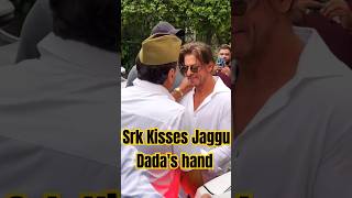 Srk Respect Moment - Shahrukh Khan Kissed Jackie Shroff Hand - Srk Upcoming Movies