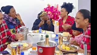 Carine Mokonzi en mode Fête ya Noël, ba zozo  bolak8sa pe Famille bino 