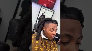 DM THE WORD “BOOK” FOR THE LINK 🔗 📲 #htxbarber #barber #houstonhairstylist #Houstonbarber #b...