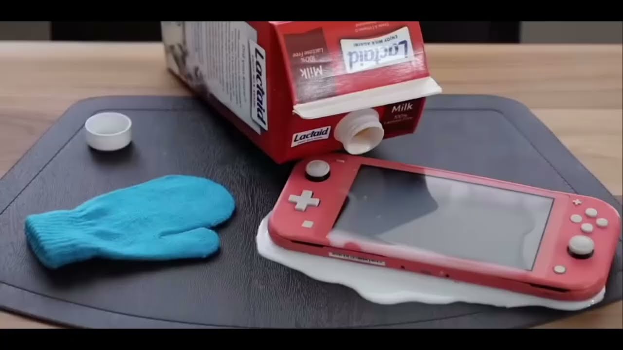 Thomas The Tank Engine song: Busy, but some of the lyrics are replaced by images.