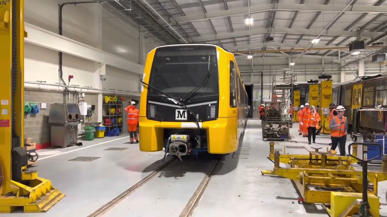 The first new Stadler Metro train arrives