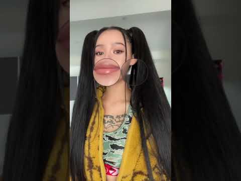 Bella Poarch tic tok bella poarch tik tok #приколы #смех #GeForceGTX #Тушитель_душ