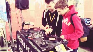 All hands on deck(s)! Jamming with Kent Scouts at Active8 2015