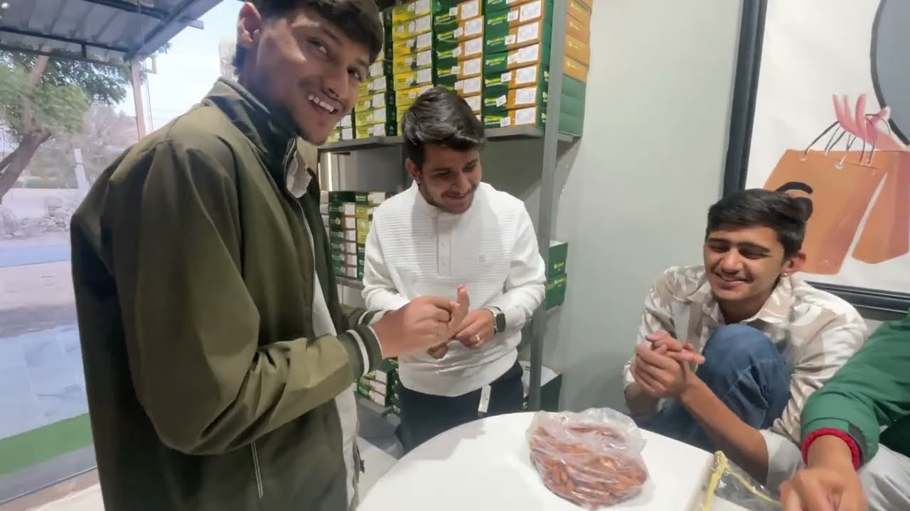 स्टाफ के साथ टाइम पास 🥰 dinesh vlog 