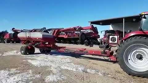 2006 CASE IH 1200 16/31R Pivoting Planter