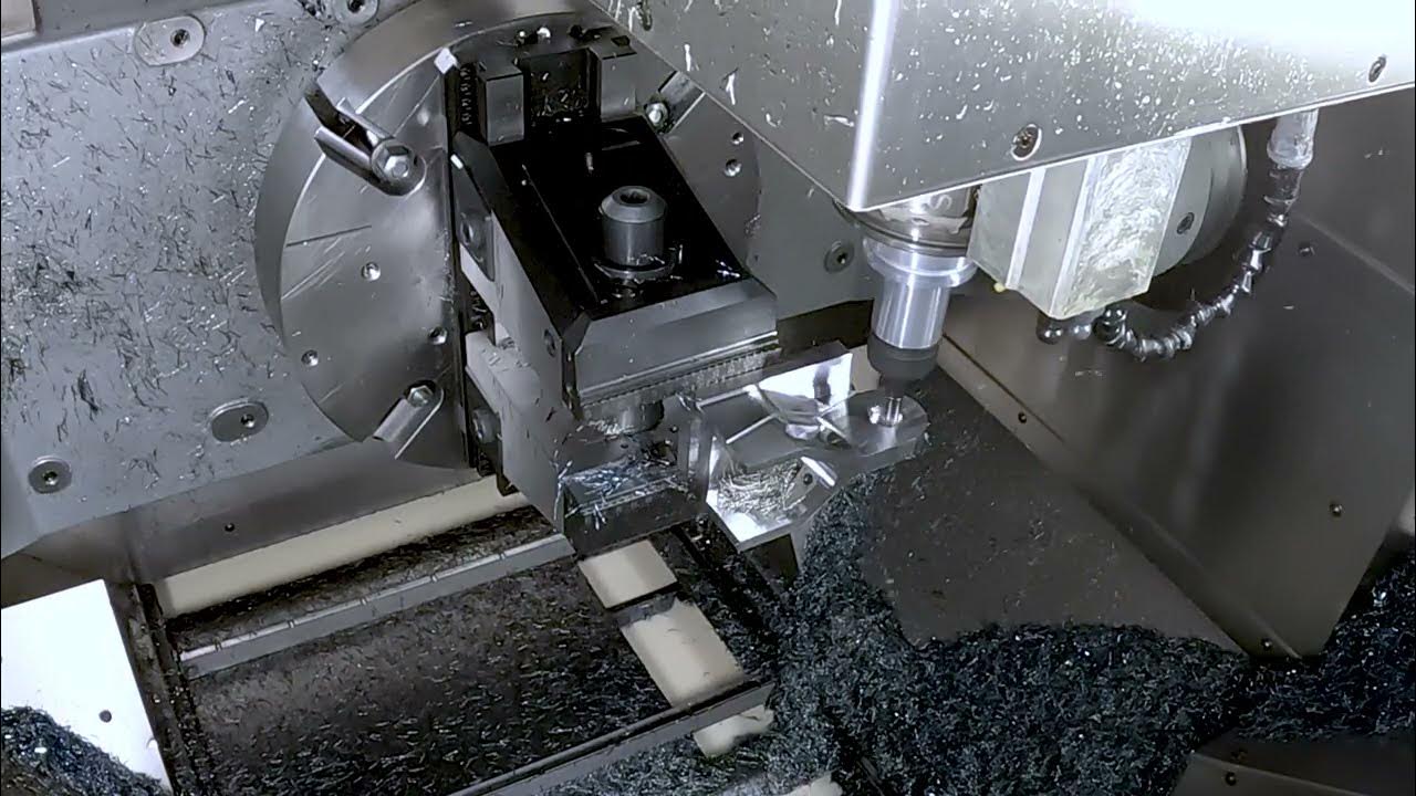 HighSpeed Trochoidal Milling Operation on 5Axis Milling Machine with