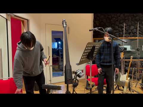People In The Box Official - YouTube