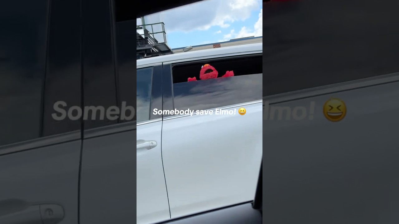 Somebody please save Elmo 😭