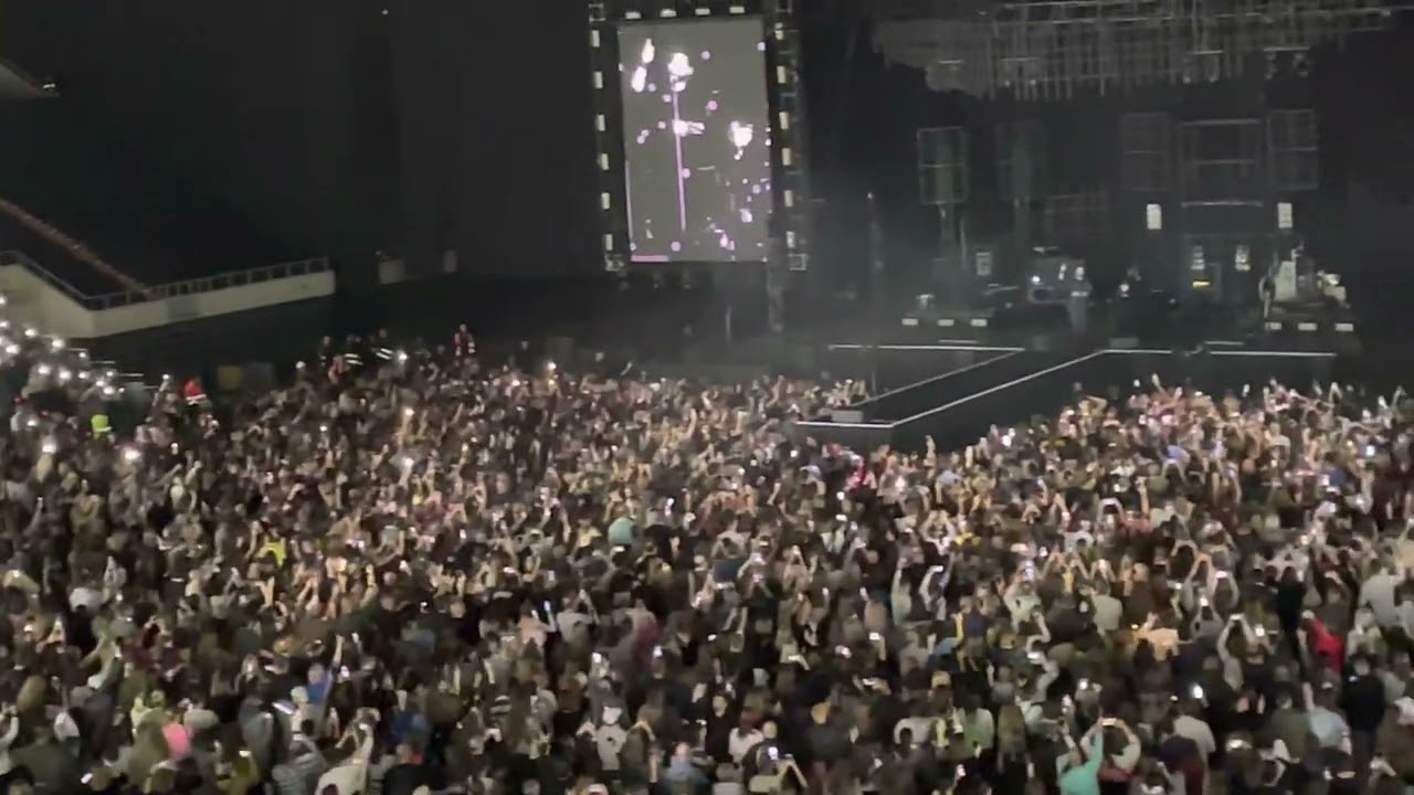 Antonio Orozco Mi héroe Palau Sant Jordi Barcelona 2022