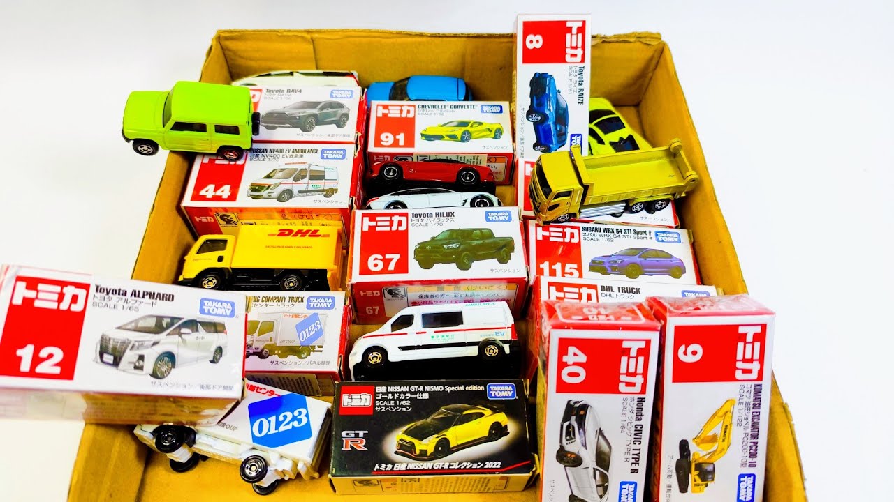 トミカ☆高級ミニカーを開封してコンボイ出発！ホンダNSXも参加☆Unbox luxury miniature cars and hit the road in a convoy! Mini Toys