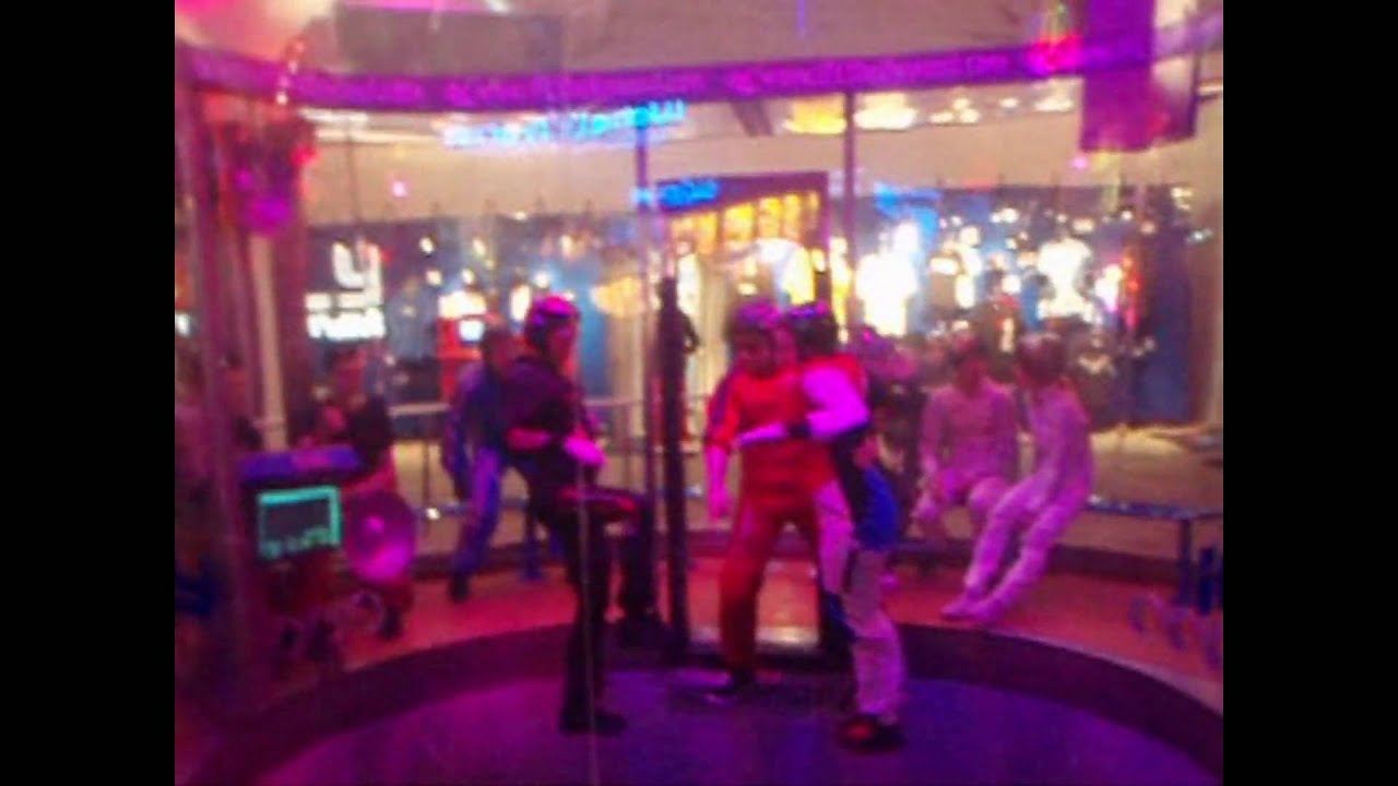 Flaj Flaj @ IFly Windtunnel, Hollywood