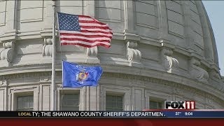 Democrats seek jump for Wisconsin's minimum wage
