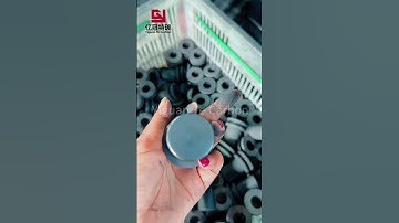 Polished graphite crucible