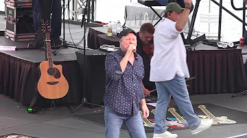 Sammy Kershaw, Aaron Tippin & Collin Raye performing at SeaWorld Orlando