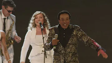 Smokey Robinson  - Being With You - Live at Stagecoach 2022