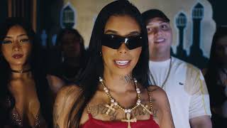 BOTA AMOR - COLOCA NELA - O DJ DO BAILE (Clipe Oficial) DJ Gustavo da VS, MC Carol 011 e MC Buret