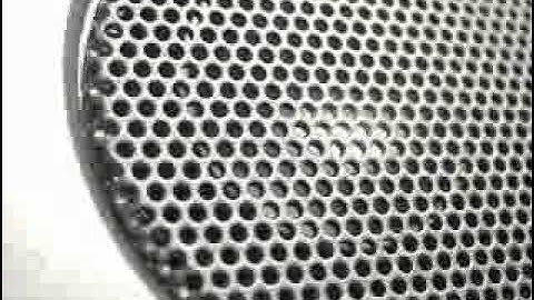 12vdb.com - car audio database: Harmon/Kardon Laptop.1