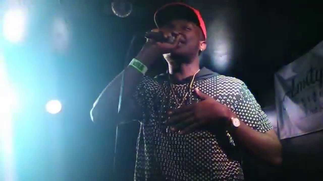 Cash Sinatra Freestyles At @TheEarWaxxSessions