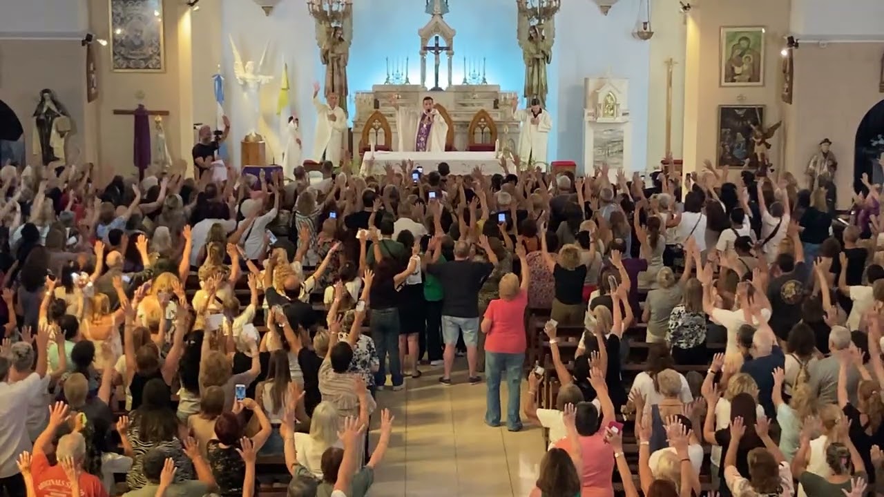 Hoy 01/3 nuevamente MISA de SANACIÓN 20,30hs #pfernandoabraham #cuaresma2026 #sanjudastadeolanúsbsas