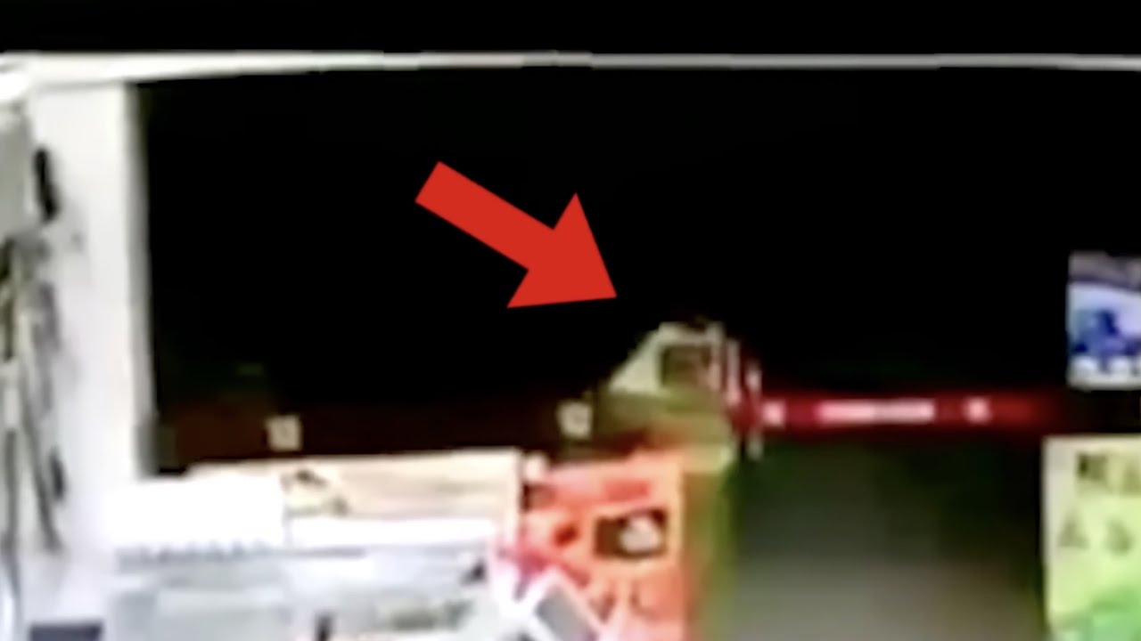 Scary Moments Caught on Security Camera - YouTube