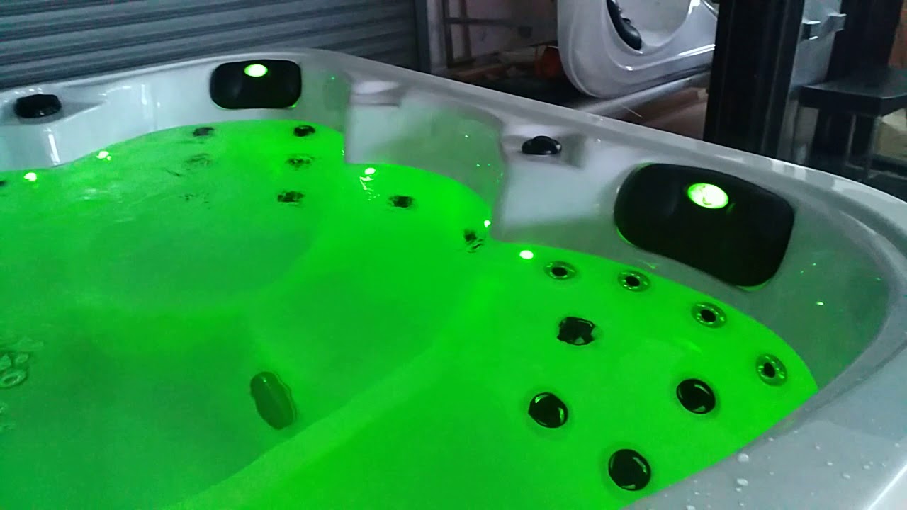 AMETHYST 5 PERSON (2 LOUNGER) HOT TUB PLUG AND PLAY YouTube