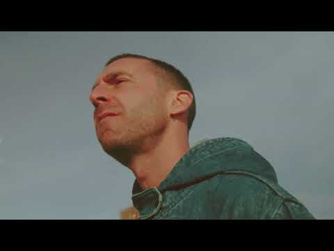 Miles Kane - Time Of Your Life (Official Music Video)