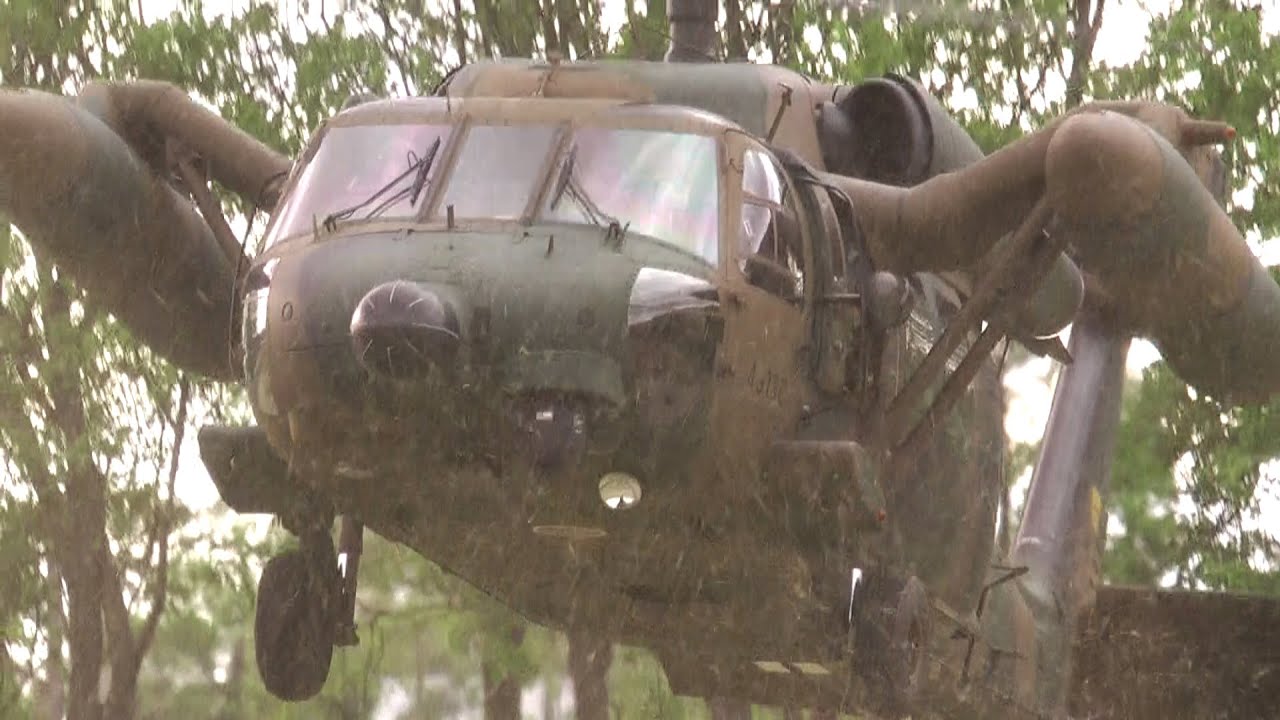 UH-60JA Black Hawk, AH-1S Cobra & OH-6D Cayuse | Landing & Takeoff | Camp Shinmachi 2018 新町駐屯地