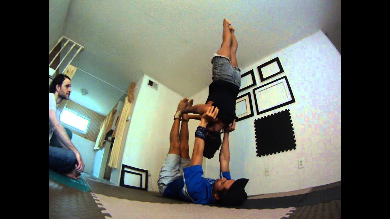 Acro Yoga Tutorial Candle (a.k.a. Shoulderstand) YouTube