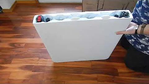 Unboxing lifetime 4ft folding table