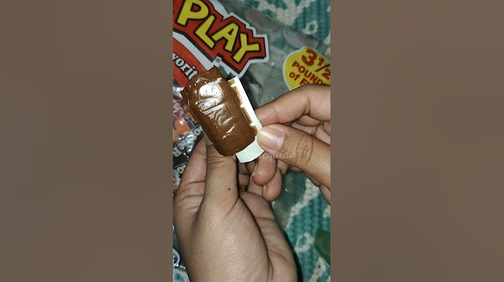 Opening Tootsie Rolls mini chocolate bar #shorts