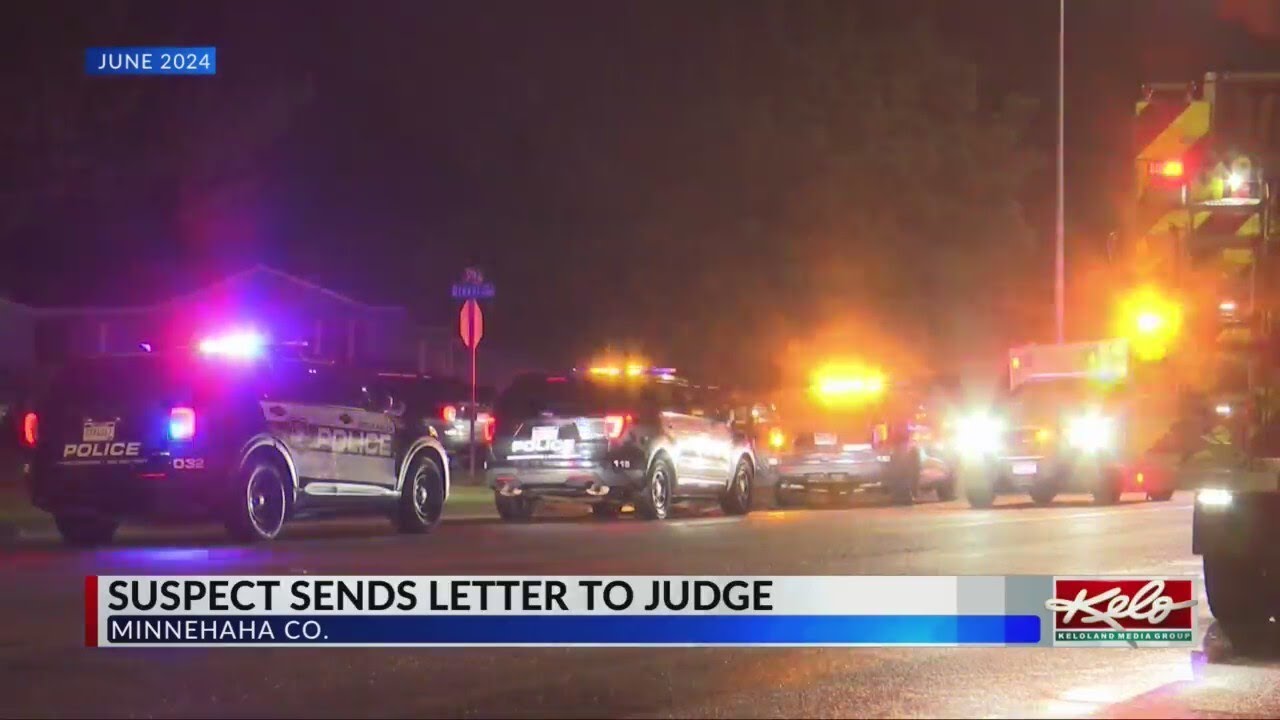 Triple murder suspect pushes for speedy trial - YouTube