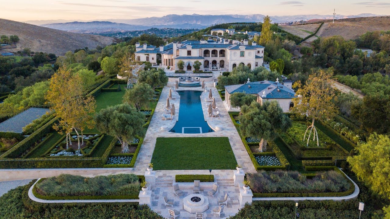 33 acres lot size ! Mega World class French Romantic masterpiece in CA