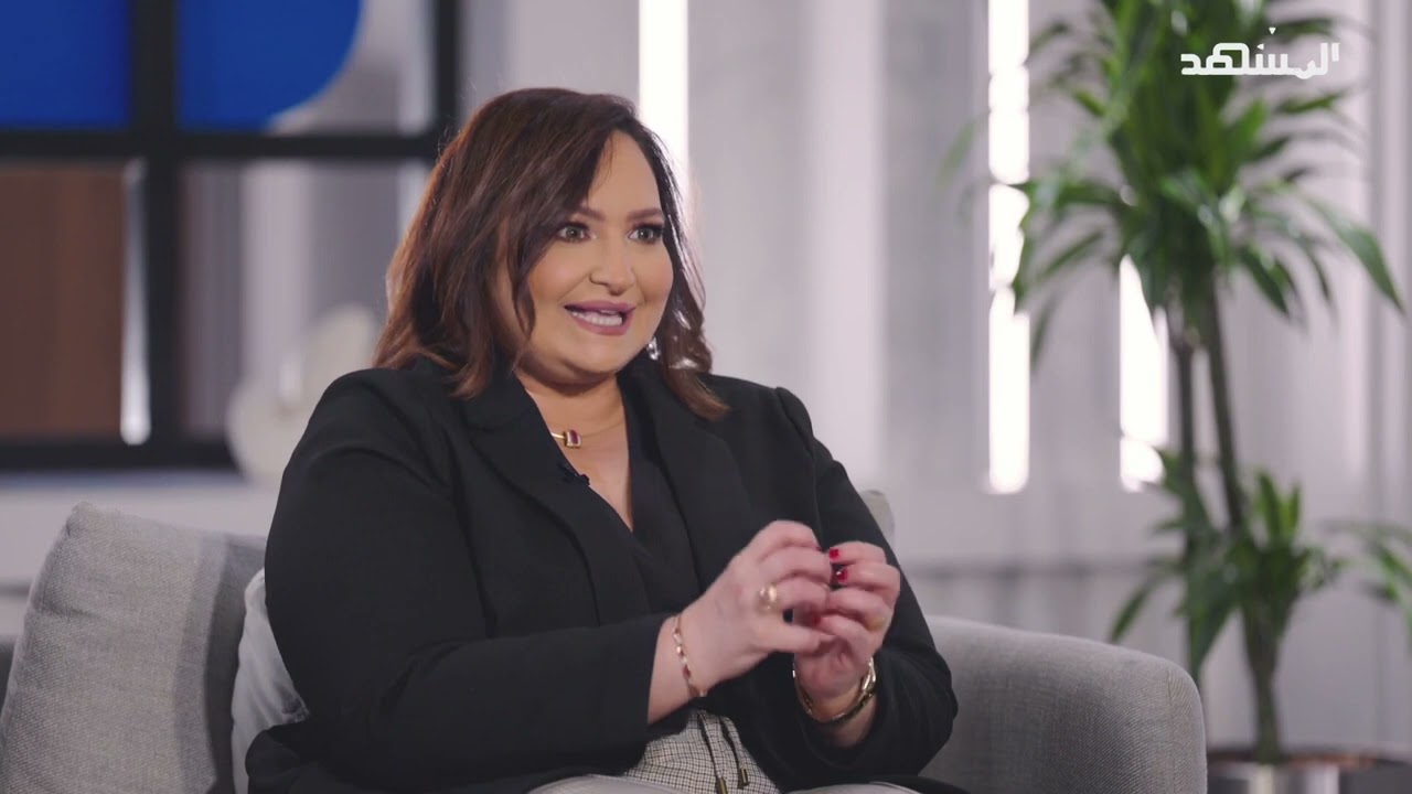 امرأة جريئة.. تكبره بـ 13 عاماً وهي من طلبت يده للزواج