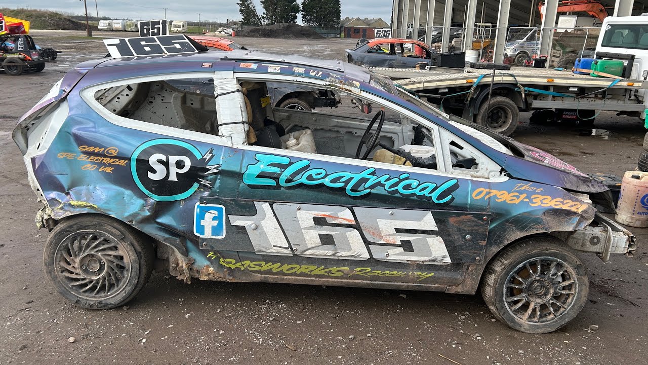 In Car Cam/On Board With 165 Charlie Barwell Rookie Bangers Skegness Raceway 01/03/26. 