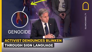 Activist denounces US Secretary of State Antony Blinken through sign language