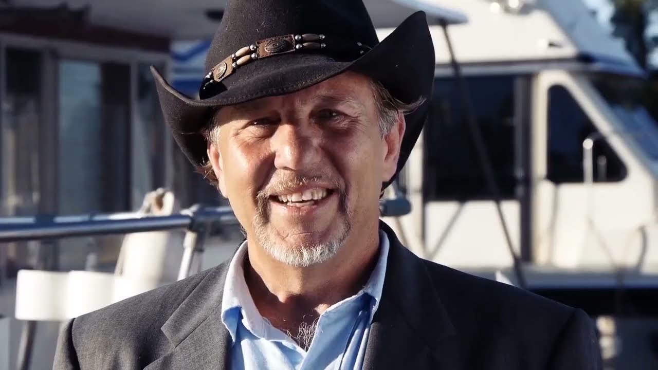 THE BOAT FLIPPER SHOW | Premiere Episode | Three Boats For 3 Bucks